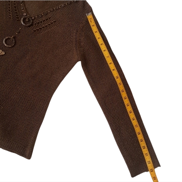 BCBGMaxAzria Boho Brown Crochet Open Knit Pullover Top V-neck Sweater Wood - Picture 7 of 10